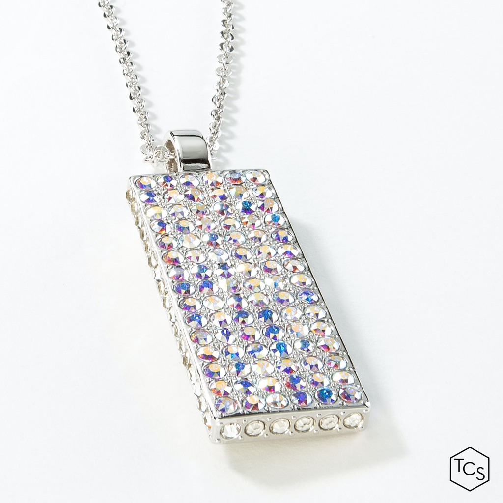 Double Sided Necklace For Two Different Looks 89$